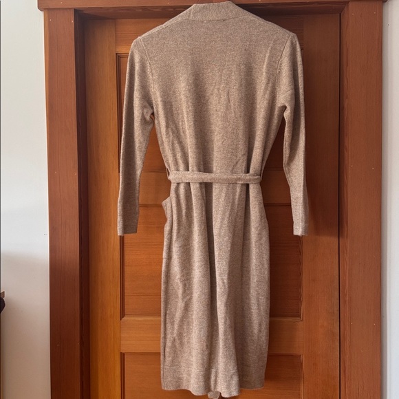 Quince Mongolian Cashmere Robe, NWOT, Various - Picture 10 of 10